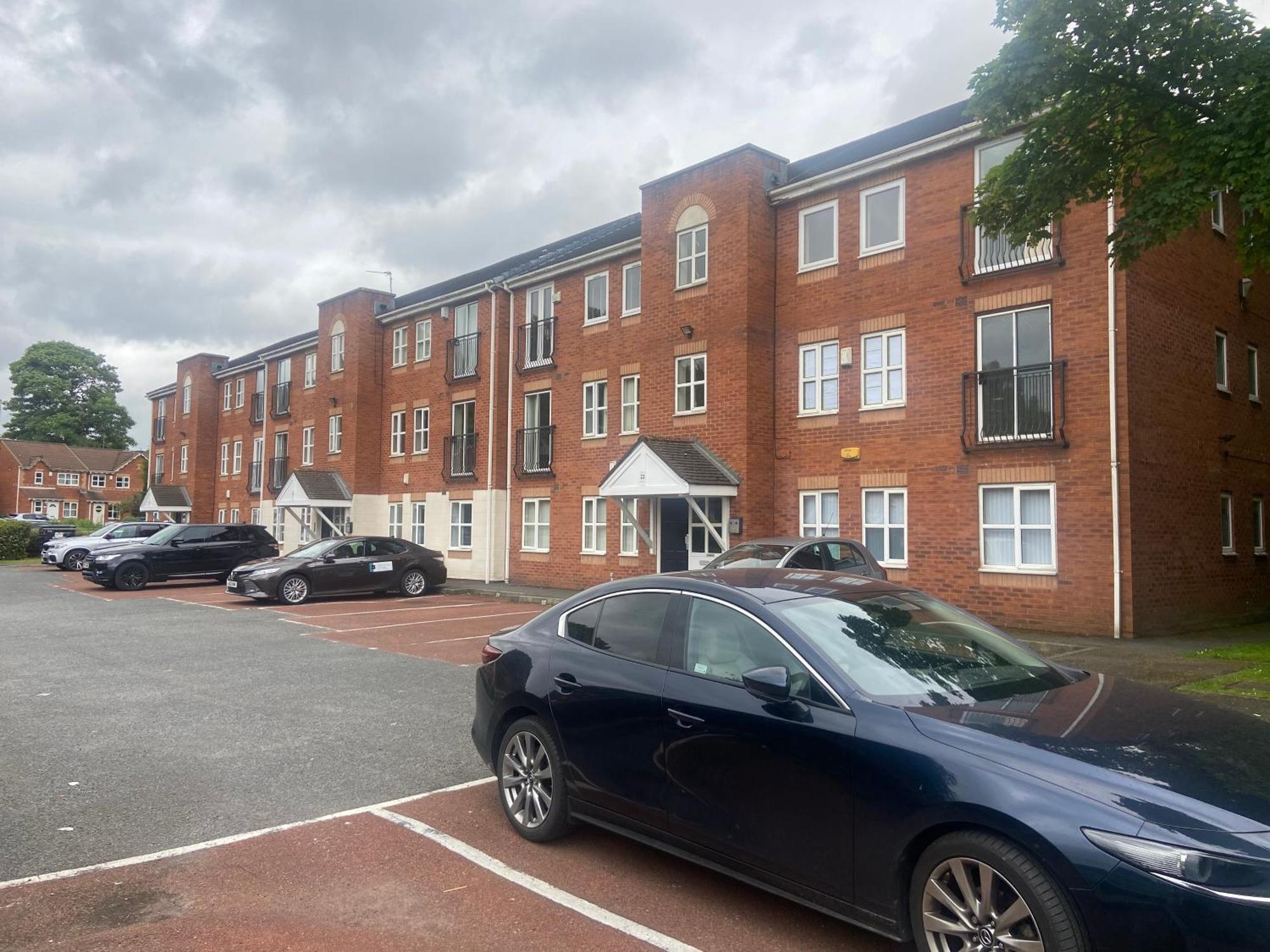 Appartement Lovely 2 Dbl Bed Near Heaton Park And North Hospital With Parking *