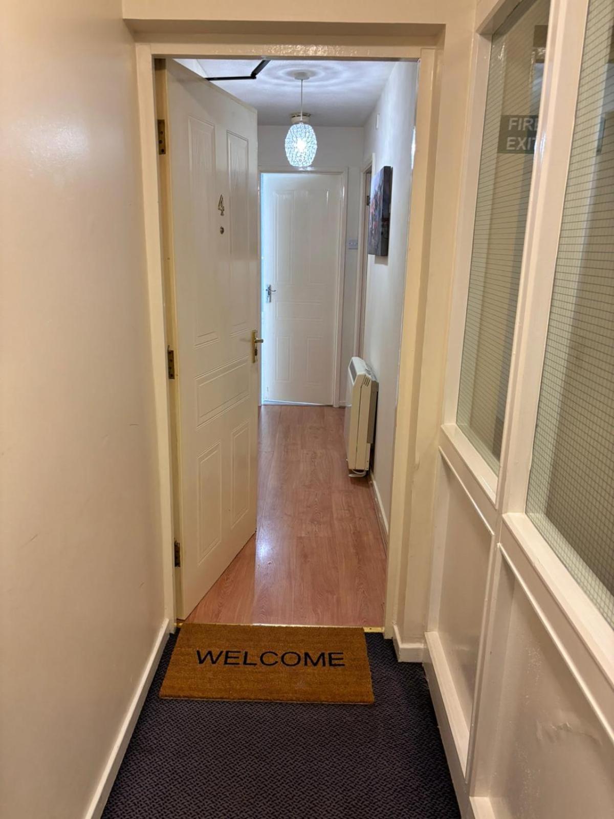 Appartement Lovely 2 Dbl Bed Near Heaton Park And North Hospital With Parking
